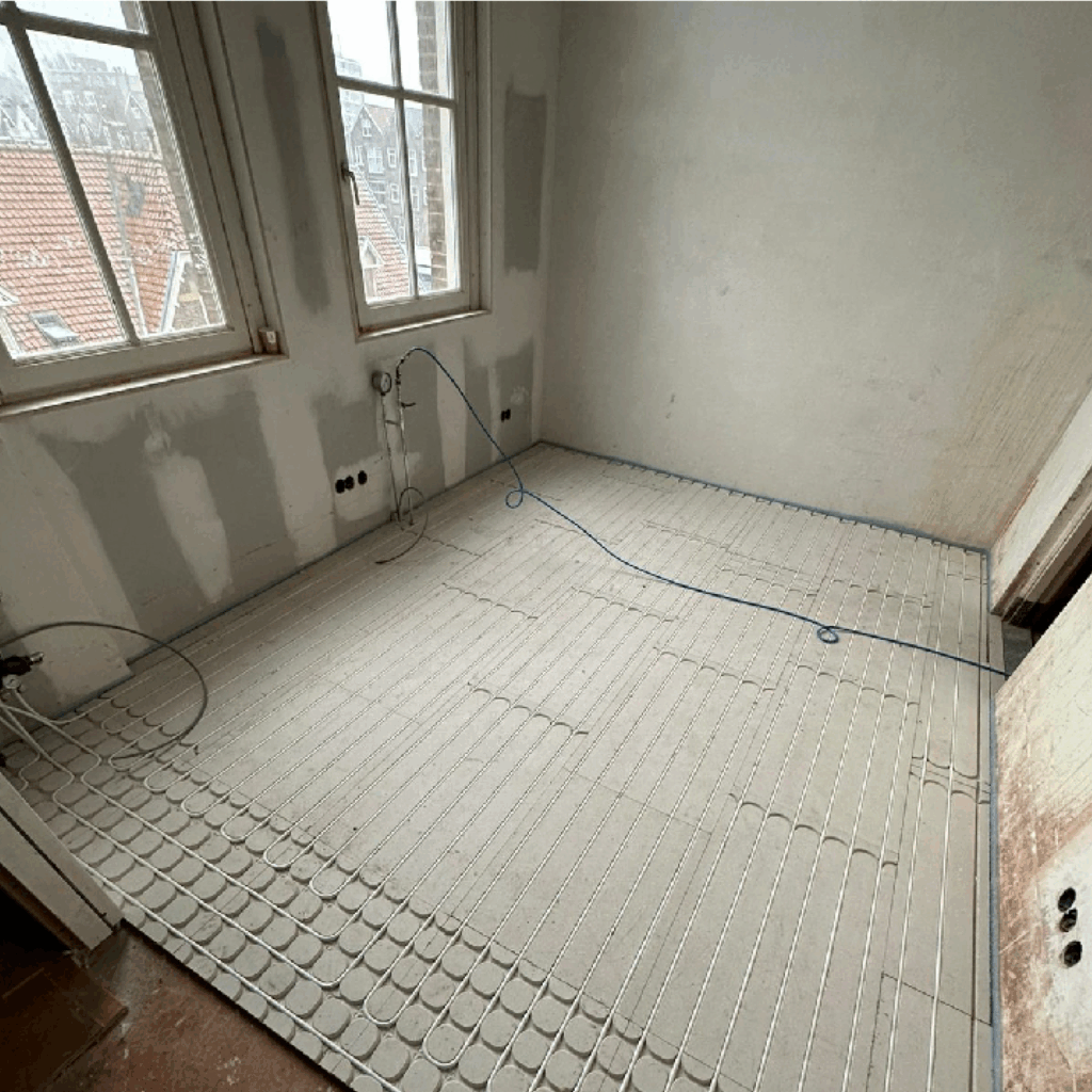 RIHOCELL gemonteerd in een klaslokaal in Rotterdam