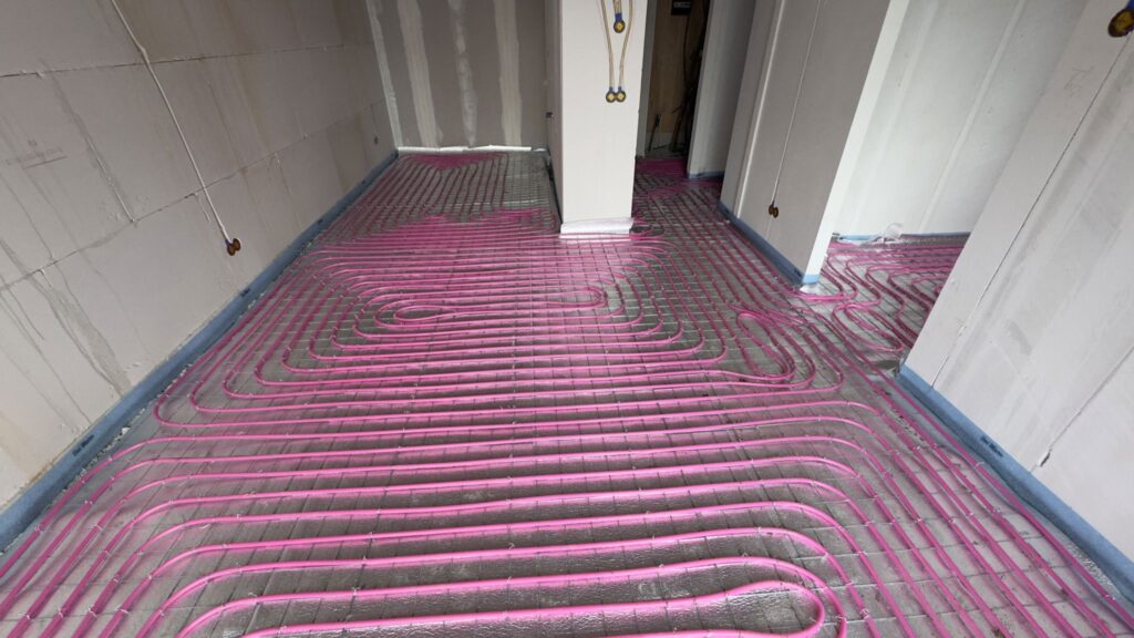 RIHO PE-RT Vloerverwarming op alufoam en netten