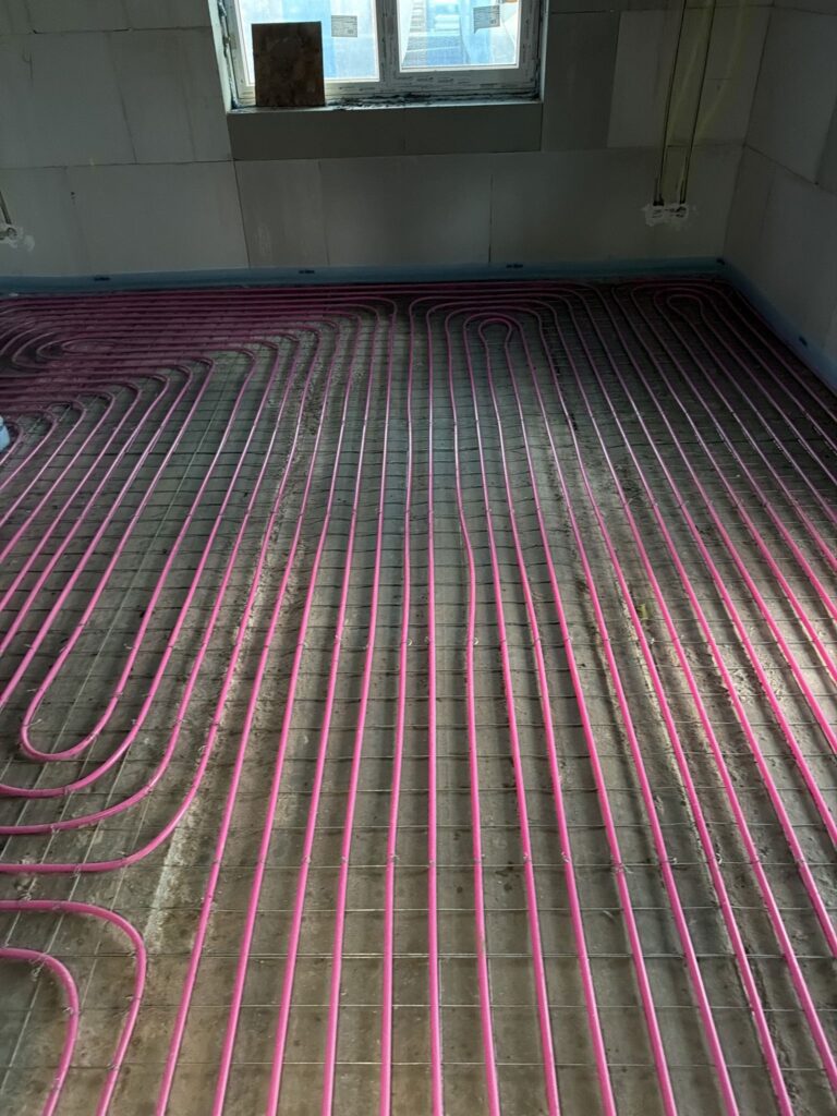 RIHO PE-RT Vloerverwarming gemonteerd op netten